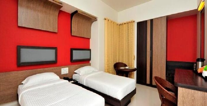 The Moneta-Room4