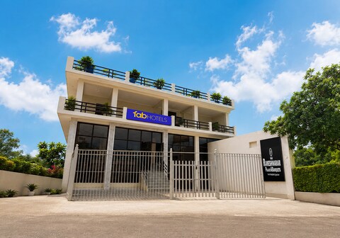 FabHotel Rameshwaram Palace