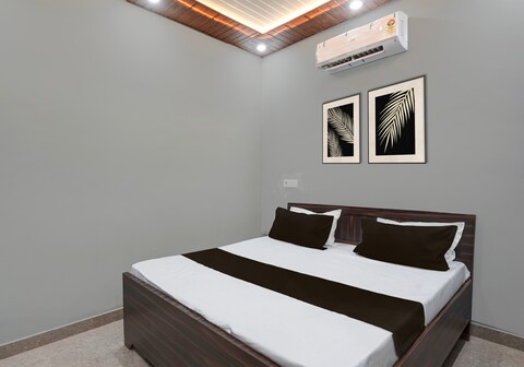 SPOT ON SHREE JI HOTEL AND RESTAURANT Raipur Kukhat