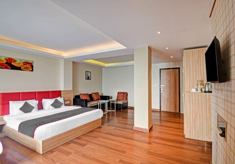 Townhouse Mansarovar Hotel