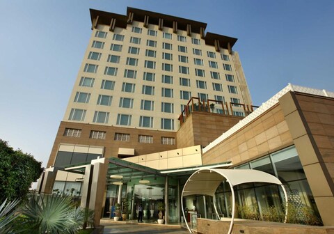 Park Plaza, Shahdara