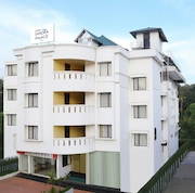 Hotel Sandra Palace, Thekkady Hotel Sandra Palace, Thekkady