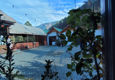 Sugo By The Full Moon Cafe Kasol