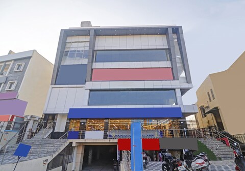 Capital O Sai Balaji Near Golconda Fort