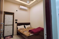 D.K Homestay, Ayodhya D.K Homestay, Ayodhya