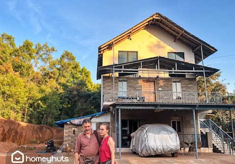 Bilva Studio Villa: Cozy 3BR Retreat |Gokarna by Homeyhuts