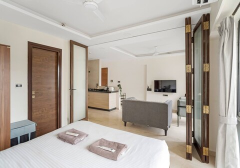 Palermo Studio near BKC
