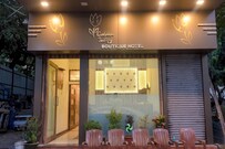 Golden Tulipz Boutique Hotel, Mumbai Golden Tulipz Boutique Hotel, Mumbai