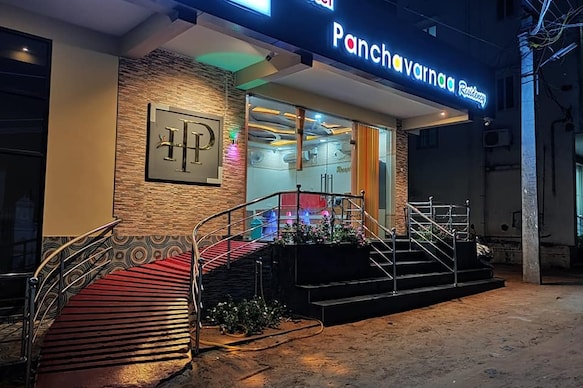 Hotel Panchavarnaa