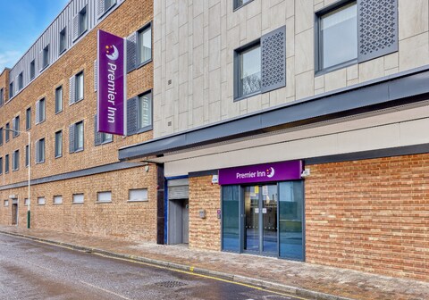 Premier Inn London Romford Town Centre