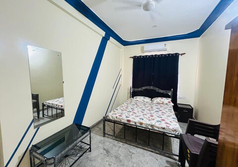 Anthony Apartments
