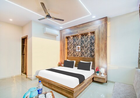 Hotel O Mustang