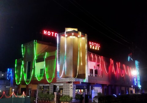 Hotel Pitambara Palace