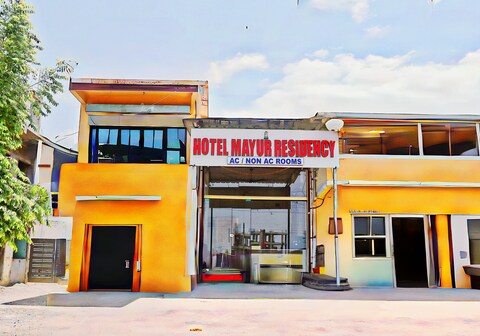 Hotel Mayur Residency