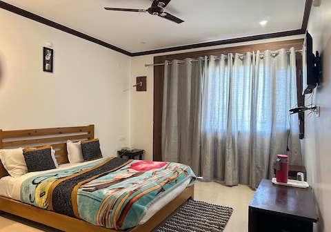 Green Roof Hotel | Hill View Nainital