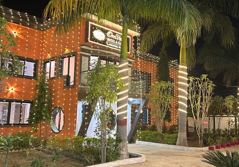 OmVana Hotel &Garden