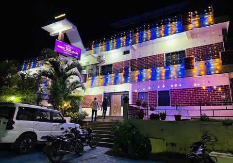 Hotel SSR Palace Mount Abu