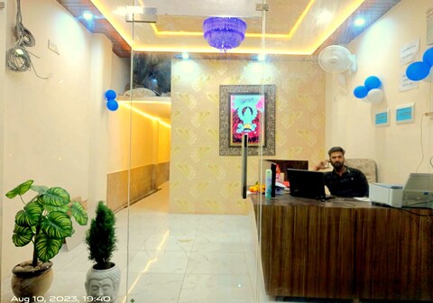 HOTEL SHRI SHYAM PALACE