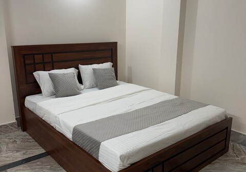 Room in Tura Double room at Peniel homestay