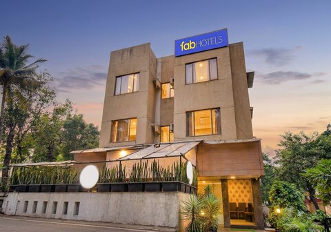 FabHotel Gargi Residency
