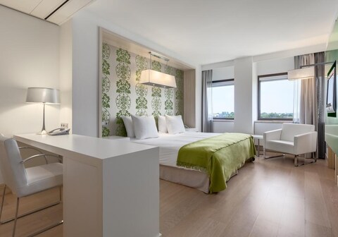 إن إتش أمستردام زويد