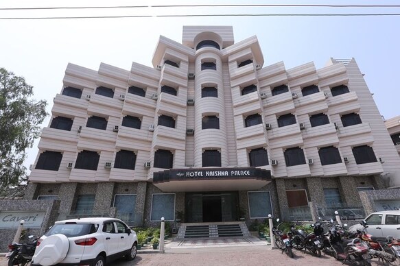 Hotel Krishna Palace