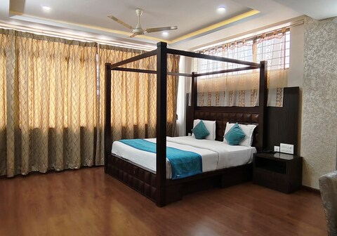 THE LOTUS BOUTIQUE HOTEL