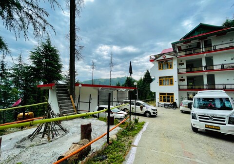Hotel Sher E Punjab