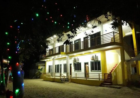 Aashirwad Paying Guest House