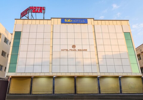FabHotel Pearl Square