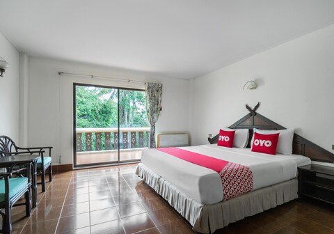 OYO 869 Ban Nam Mao Resort