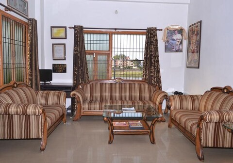 Varanasi Homestay | A Homlee Stay