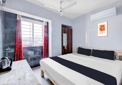 Collection O Sapthagiri Inn