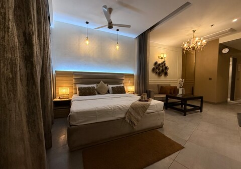 The Boho essence 36th Floor River View Apartment