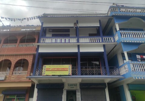 Eight Lucky Homestay