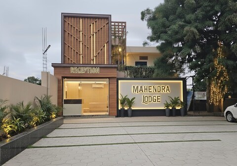 Mahendra Lodge/AirBnb