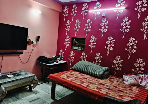 Sangam homestay Arail