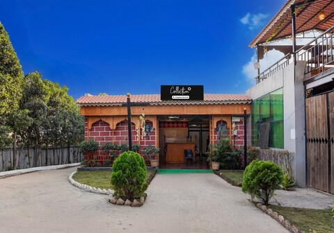 OYO 821283 Yashraj 7 Resort