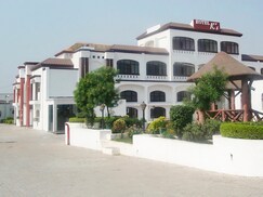 OYO 11061 Hotel awesome, Meerut OYO 11061 Hotel awesome, Meerut