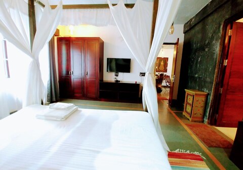 Lorenzos VILLA LAMOURE - WiFi-smart TV-Gym