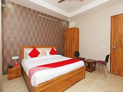 OYO 19458 Palm Garden Suites, Delhi OYO 19458 Palm Garden Suites, Delhi