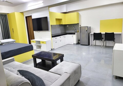 Studios By La Sentido