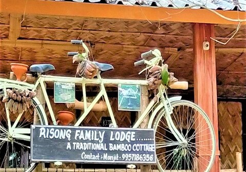 RISONG TRADITIONAL FAMILY COTTAGE