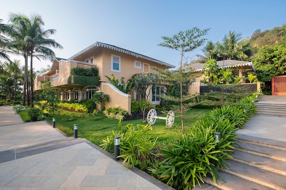 StayVista at Blossom @ Amara Villa