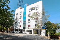 FabHotel Royal Emirates Jubilee Hills, Hyderabad FabHotel Royal Emirates Jubilee Hills, Hyderabad