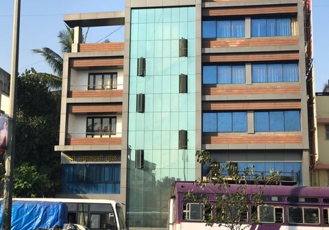 Mahalaxmi Deluxe Lodging