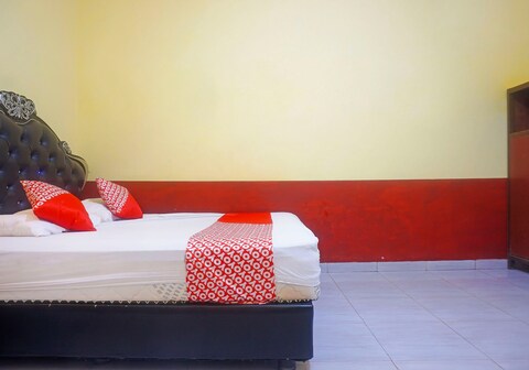 Hotel O Sari Jeneponto