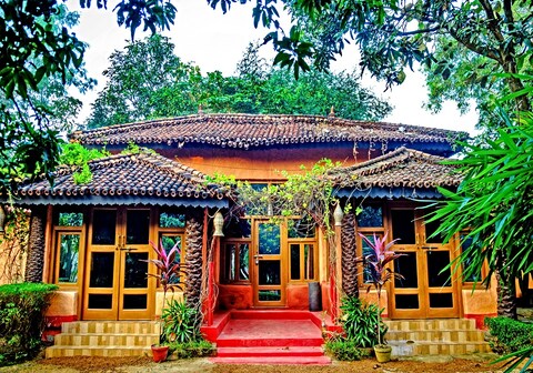 Resort Raktokorobi Karugram - Escape to Green Stay with Soul