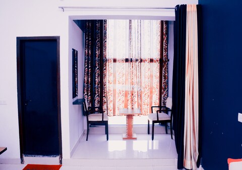 Shree Krishnam Hotel and Restaurant