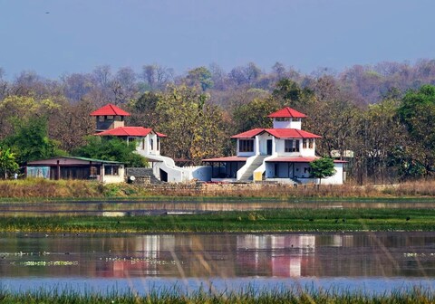 THE LAKE VIEW RESORT